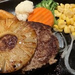 Hawaiian Kitchen pupukea - 特製ハンバーグステーキ 拡大