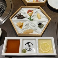 飛騨牛一頭家 馬喰一代 長良本家 - 