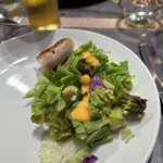 シュラスコ&ビアレストラン ALEGRIA - ウインナーとサラダ