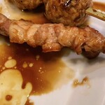 やきとり家 すみれ - 食べかけですみません〜焼き鳥美味しいです