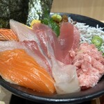 魚太郎 - 料理写真:
