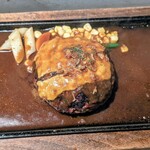 ハンバーグ＆ステーキ食堂クラウゾ - ハンバーグ　(デミグラスソース)　1,750円