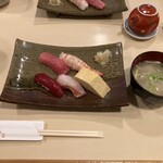 鮨処藤 - 初めの５貫