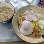 覆麺 智 - 