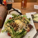 酒場伸輔 山形站前大通店 - 特製伸輔サラダ 638円