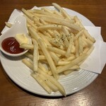 創作居酒屋 ごほうび - フライドポテト　塩　５５０円