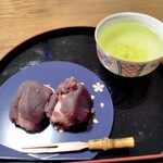 Akafuku - 自宅でお茶と赤福を…(*^^*)