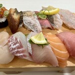 Kaisenzushi Toretore Ichiba - 