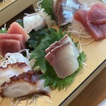 魚屋の磯料理 まるとし - 