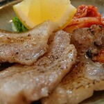酒ト飯 ヤマダ - 豚バラとキムチ