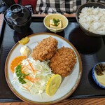 Teuchi Fuji Udon - メンチ定食    1000円