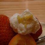 玄斎 - フロマージュ・フレと生クリームホイップ