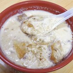 永和豆漿大王 - 鹹豆漿（どんどん固まっていきます）