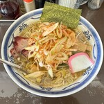 黒潮拉麺 - 煮干し中華そば （醤油・あっさり）　９００円 ＆ 辛ネギ　２２０円　(2024/05)