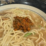 Mutekiya - 「カニみそ麺」に「激辛たか菜」を投入
                        2024年5月5日