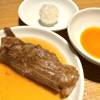 ビーフキッチン 恵比寿店 - 大判サーロイン、すき焼きセット。