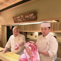 青蓮院門跡前 月おか - 