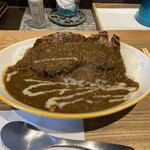 ステーキ＆カレー 六軒ロール - 料理写真: