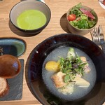Bistro cafe Junno's Table - 