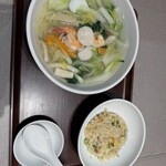551蓬莱  - 料理写真: