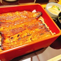 赤坂ふきぬき - うな重 松(寄り)