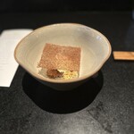 August - ⑮ローストした大麦のチュイール、バナナケーキ、バニラアイス、ミルクジャム