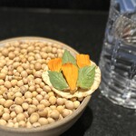 August - ③テンペとケンバントゥリ(白い花の蕾)