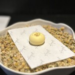 August - ⑰カモミールバニラ液のホワイトチョコレートコーティング