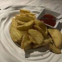 R1 TOKYO Bar&Restaurant - 