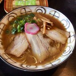 丸田屋 - 大盛り中華そば