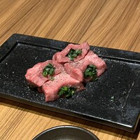 中目黒焼肉 登牛門 - 
