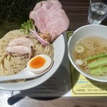 Shio shouga raamen semmon ten manisshu - 特製塩生姜つけ麺　1350円