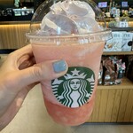 スターバックスコーヒー 新宿中央公園 SHUKNOVA店 - 