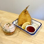 Fried horse mackerel with homemade tartar sauce