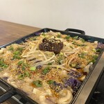 Sichuan Dandan Noodles Monja