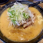 札幌らぁめん 麺や 舌通 - 料理写真:みそらぁめん(大盛)＝1050円