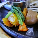 Sumibi Hambagu Niku Yaki Tei - 野菜