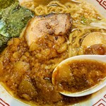 Hachi Hachi - 多加水麺中華そば(味アブラ) 930円