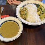 Porukone - 昼のネパール定食A