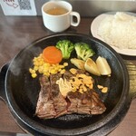 いきなりステーキ - ブレードミートステーキ(200g 1,590円)
サラダ･スープ･ライスセット(+450円)