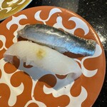 回転寿司 旬花 - 真イワシとヤリイカ