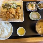 鳥専笑楽 - とり天定食