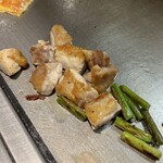 Hiroshima Okonomiyaki Okotarou - 大仙鶏の鉄板焼き