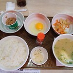 ガスト - 豚汁定食