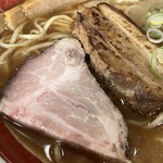 らー麺 たまや零式 - チャーシュー