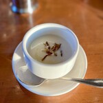 レストラン ラ・マーレ - 新玉ねぎポタージュスープ