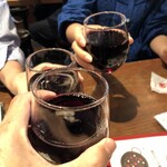 Shitamachi Baru Nagao Kaya - まずは、赤ワインで乾杯！