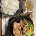 Bisutoro Kafe Momotenashiya - 