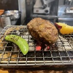 東京バーグ屋 - ハンバーグ on 七輪