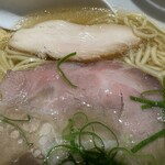 らぁ麺 齋藤 - 豚鳥のW叉焼（は流行ってますな…）